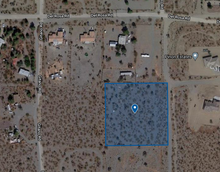 Load image into Gallery viewer, ❌SOLD❌ Terreno de Venta en Pinion Hills, California!!! Del Rosa Rd - 2.5 acres - Pagos Disponible