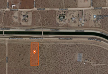 Load image into Gallery viewer, ❌SOLD❌Terreno en Phelan California - 1.69 Acres - cerca de el acueducto - Pagos Disponible!