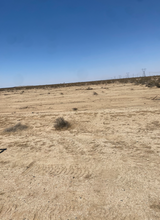 Load image into Gallery viewer, ❌SOLD/VENDIDO❌ Muy Buen Terreno de venta en Adelanto California - 2.32 Acres - cerca de el 395 - Pagos disponible (pin:8027)