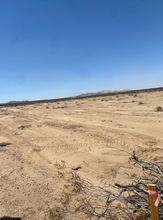 Load image into Gallery viewer, ❌SOLD/VENDIDO❌ Muy Buen Terreno de venta en Adelanto California - 2.32 Acres - cerca de el 395 - Pagos disponible (pin:8027)