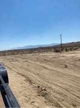 Load image into Gallery viewer, ❌SOLD/VENDIDO❌ Terreno de Venta en Adelanto por el 395 Electricidad Disponible - 2.5 acres - Pagos Disponibles