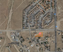 Load image into Gallery viewer, ❌SOLD❌Terreno en Victorville California - 0.71 Acres - Pagos Disponible! (PIN: 8077)