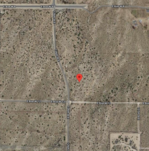 Load image into Gallery viewer, ❌SOLD/VENDIDO❌ Terreno de Venta en Pearblossom CA - 4.05 acres- Pagos Disponible (pin:9555)