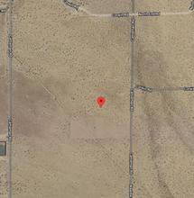 Load image into Gallery viewer, ❌SOLD❌ Terreno Grande de Venta en Lucerne Valley - 10 Acres - Pagos Disponible! (Pin: 9088)