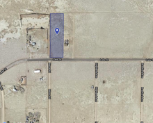 Load image into Gallery viewer, ❌SOLD❌Terreno de Venta en Lucerne Valley - 2.46 Acres  - luz disponible y pavimento - Pagos Disponible! (Pin: 8020)
